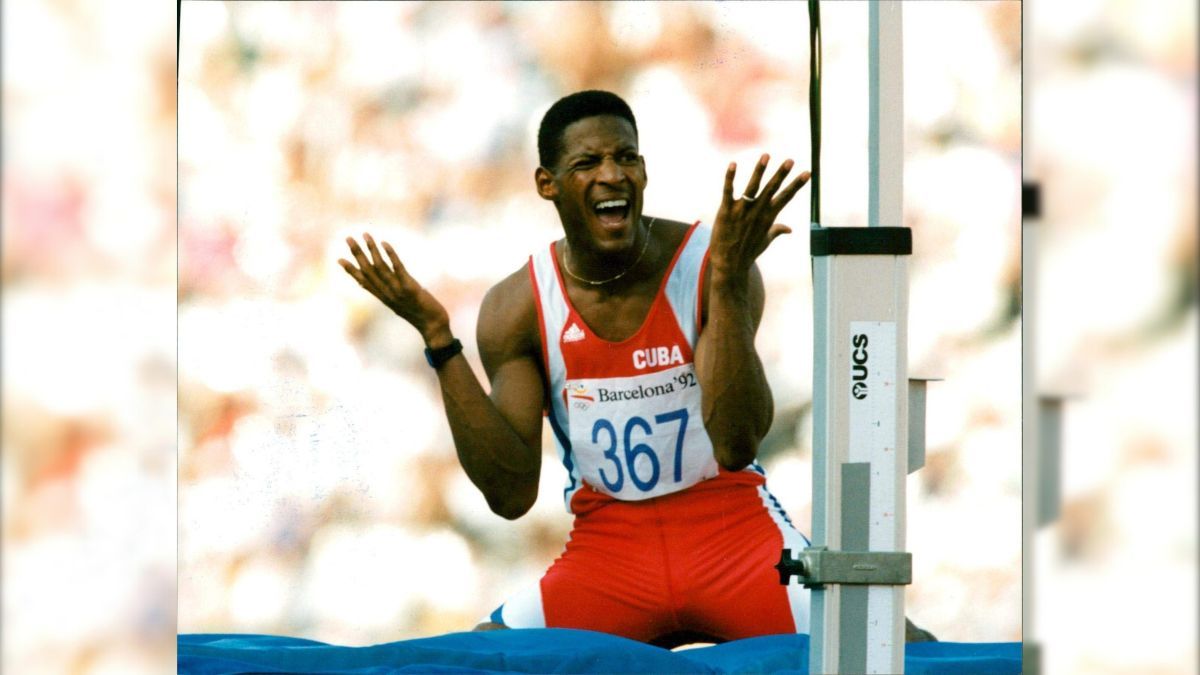 El 2 de agosto de 1992, Sotomayor se consagró campeón olímpico en los Juegos de Barcelona 1992, con un salto de 2,34 metros. La otra presea olímpica que conquistaría en su carrera fue la de plata, en los Juegos de Sidney 2000.