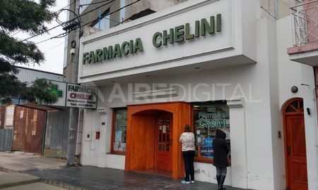 El local comercial que fue centro del asalto. El local comercial que fue centro del asalto.