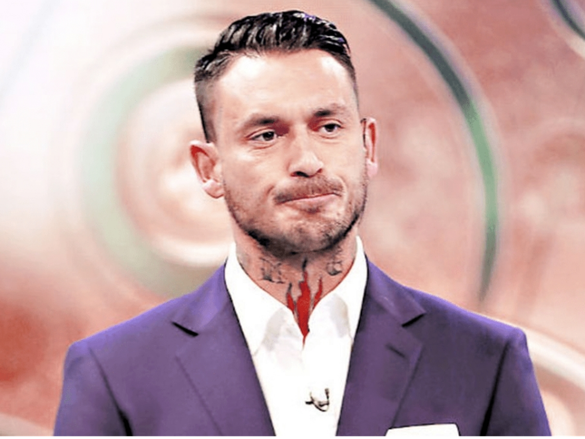 Mauricio Pinilla criticó al Dibu Martínez.
