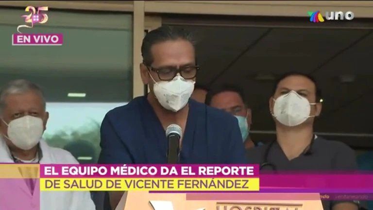 Los médicos dieron a conocer que sólo los lunes y viernes darán informes de la salud de Vicente Fernández.