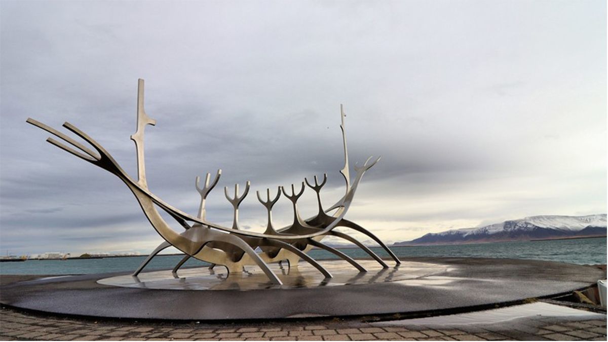 VIDEO: Hallaron en Noruega un barco fúnebre vikingo de más de 1.000 años