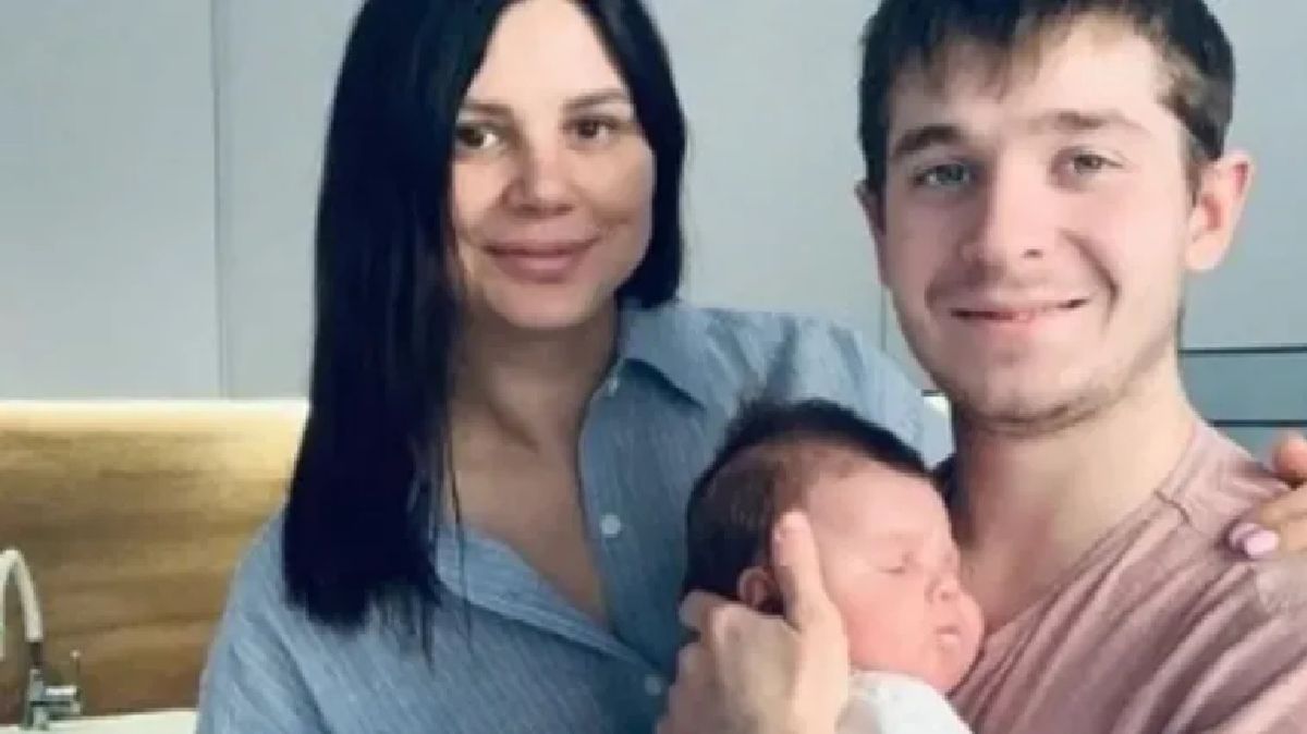 Se divorció de su esposa y le hizo una demanda millonaria a su hijastro: Es lo que gasté