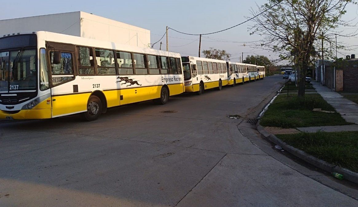 La UTA levantó el paro de transporte y circulan los colectivos en Santa Fe