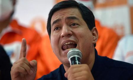 El conteo de votos continúa en Ecuador, pese a que Arauz ya se declaró vencedor.