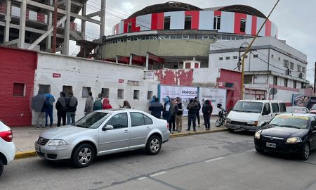 Unión vs Colgiales: así será la venta presencial de entradas para la Copa Argentina. Foto de archivo. Unión vs Colgiales: así será la venta presencial de entradas para la Copa Argentina. Foto de archivo.