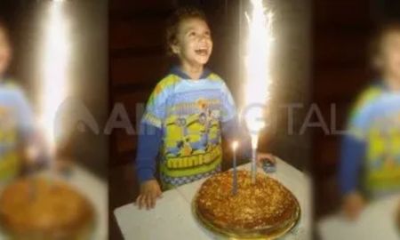 Lázaro es el pequeño que falleció hace 5 años. Las fotos y videos estaban en la computadora que les robaron. Lázaro es el pequeño que falleció hace 5 años. Las fotos y videos estaban en la computadora que les robaron.