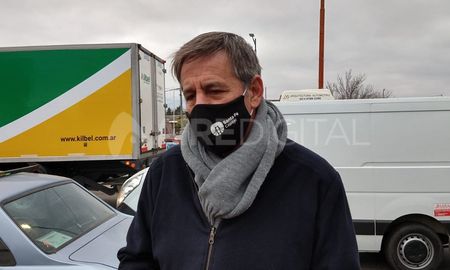 El intendente Emilio Jatón recorrió los operativos de control de coronavirus en la ciudad. El intendente Emilio Jatón recorrió los operativos de control de coronavirus en la ciudad.