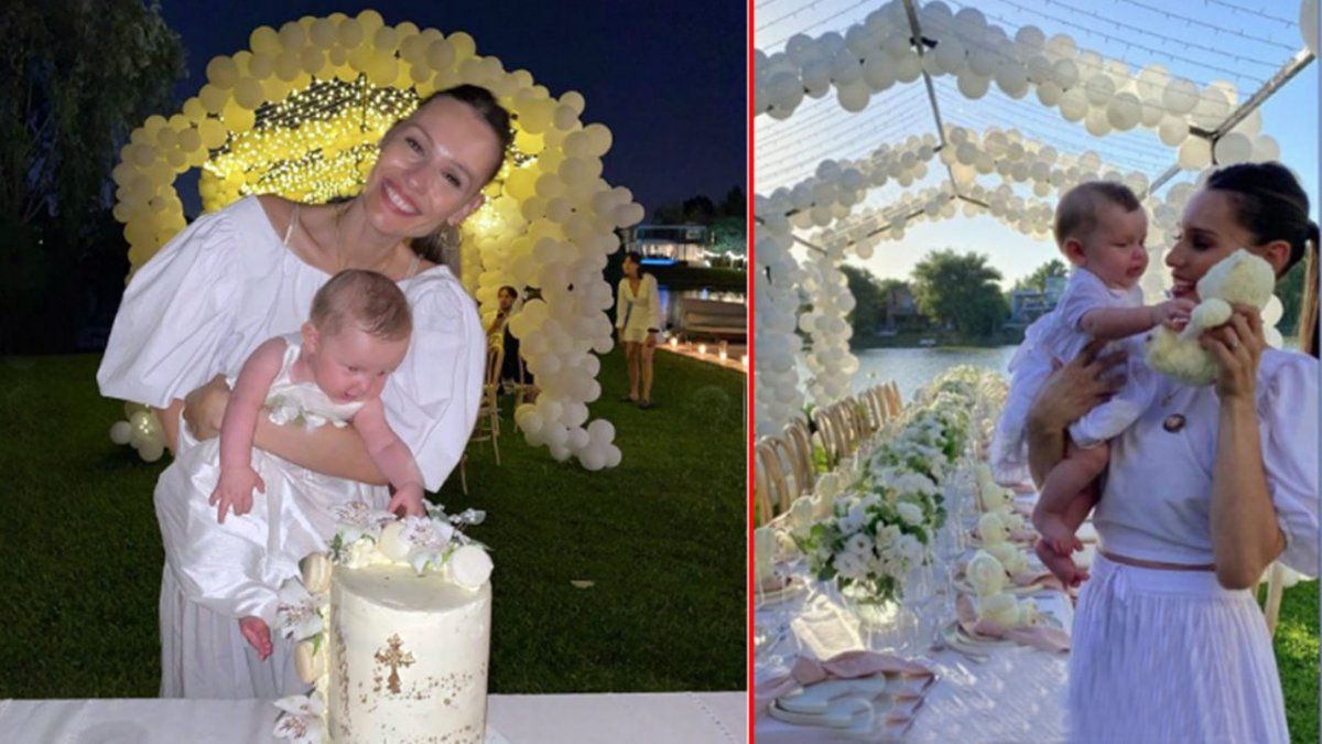 La modelo y su marido festejaron en una cálida ceremonia al atardecer. La familia se vistió de blanco y se reunió a la orilla de un lago. &nbsp;