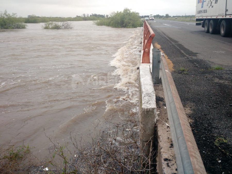 Arroyos Colastiné y De Los Padres monitoreados por posible desborde