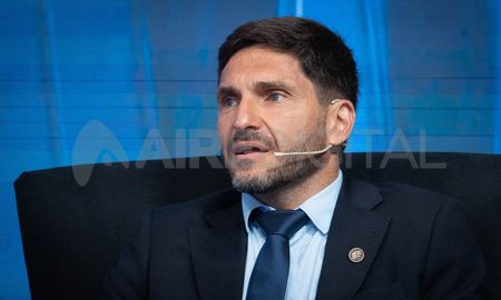 Maximiliano Pullaro encabeza el ranking nacional de imagen positiva entre los gobernadores argentinos. Maximiliano Pullaro encabeza el ranking nacional de imagen positiva entre los gobernadores argentinos.