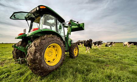 Capacitación laboral gratuita en operador de maquinaria agrícola. Capacitación laboral gratuita en operador de maquinaria agrícola.