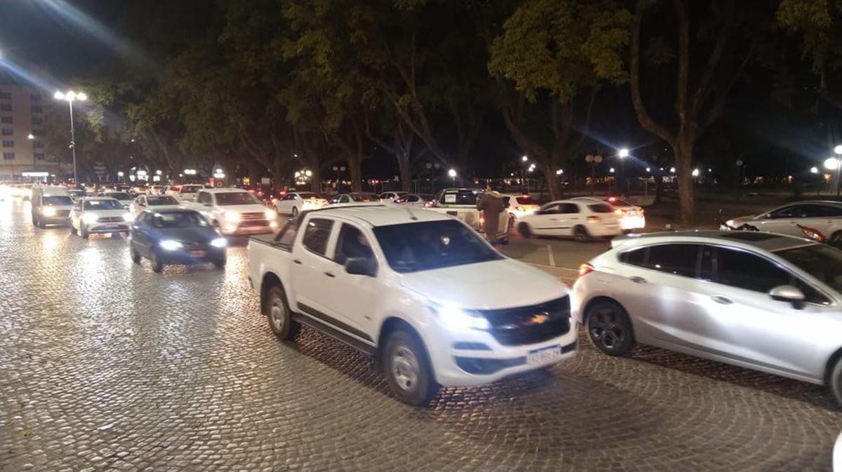 Las clases estarán suspendidas hasta que baje el riesgo epidemiológico de la provincia