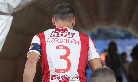 .Corvalán, durísimo tras la derrota de Unión: El que no quiera estar, que no esté .Corvalán, durísimo tras la derrota de Unión: El que no quiera estar, que no esté
