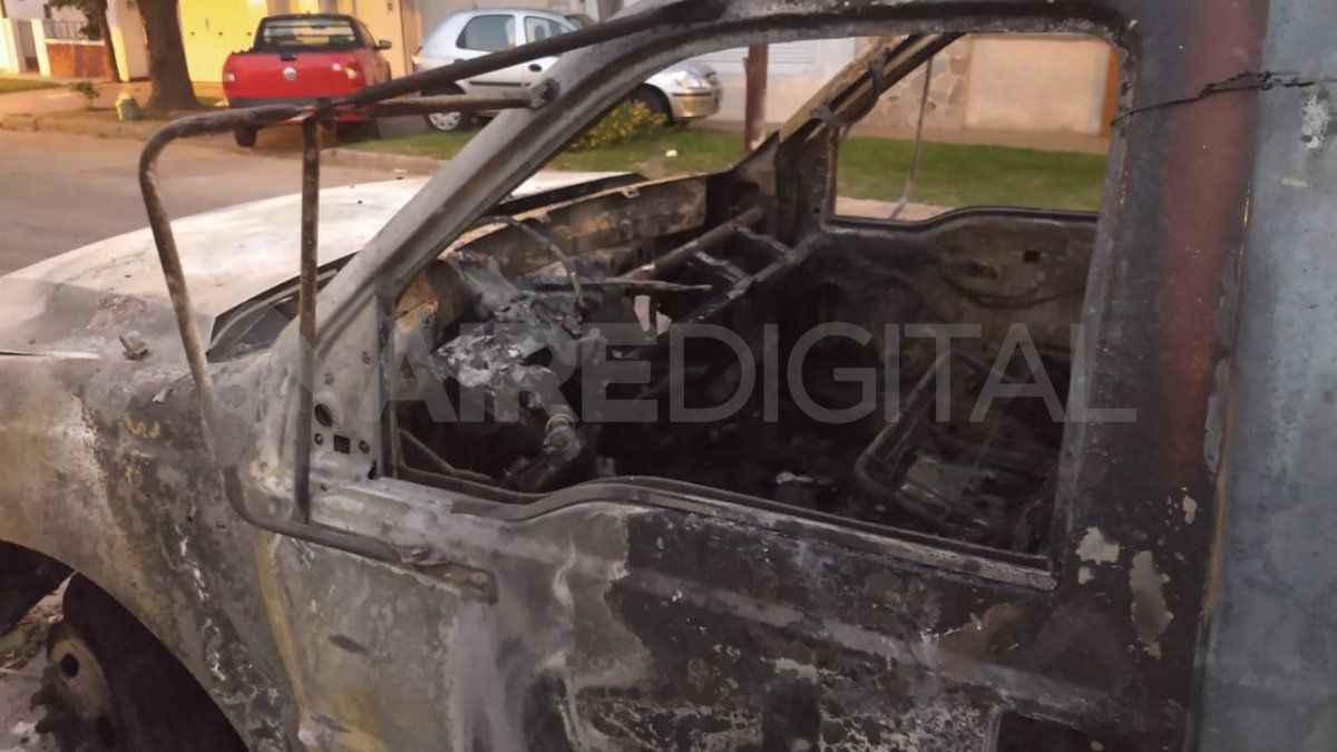 Aún no se conocieron las causas del incendio, aunque se cree que fue por un desperfecto eléctrico o mecánico. 