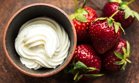 Cómo hacer crema chantilly: la receta sencilla y rica para acompañar todos tus postres Cómo hacer crema chantilly: la receta sencilla y rica para acompañar todos tus postres