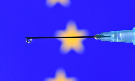 Italia es el primer país de la UE en utilizar esta prerrogativa. Italia es el primer país de la UE en utilizar esta prerrogativa.