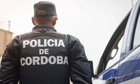La Fiscalía de Instrucción de La Carlota, bajo la dirección de Romina Wisnivetzky, coordina los peritajes técnicos en la vivienda de la calle San Agustín para evaluar el estado del pozo ciego.