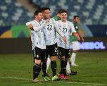 La Selección Argentina venció 4-1 a Bolivia y clasificó a los cuartos de final de la Copa América como primera del Grupo A. La Selección Argentina venció 4-1 a Bolivia y clasificó a los cuartos de final de la Copa América como primera del Grupo A.