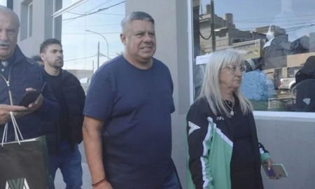 El gesto de Chiqui Tapia que fue bien recibido en Bahía Blanca El gesto de Chiqui Tapia que fue bien recibido en Bahía Blanca
