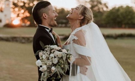 La pareja le puso punto final a las especulaciones y compartió una foto de la licencia matrimonial. Para los que hablan por hablar, dijeron. La pareja le puso punto final a las especulaciones y compartió una foto de la licencia matrimonial. Para los que hablan por hablar, dijeron.