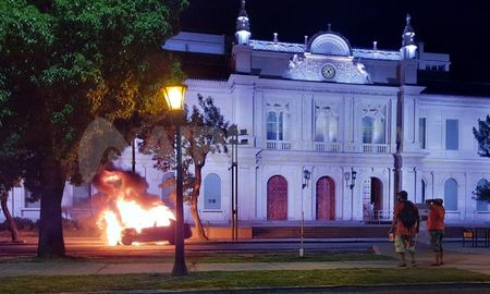 Las personas lograron salir ilesas Las personas lograron salir ilesas