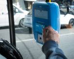 Tarjeta o billetera virtual, el medio de pago hace la diferencia en el precio del boleto de colectivo en Santa Fe. Tarjeta o billetera virtual, el medio de pago hace la diferencia en el precio del boleto de colectivo en Santa Fe.