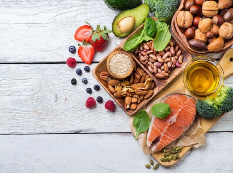 Cinco alimentos que se deben ingerir todos los días para mejorar la salud mental