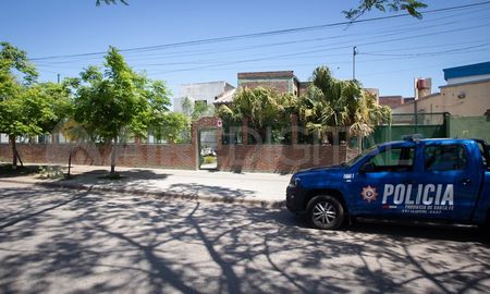 Liberaron bajo fianza al docente acusado de abusos sexuales en el jardín Ceferino Namuncurá. Liberaron bajo fianza al docente acusado de abusos sexuales en el jardín Ceferino Namuncurá.