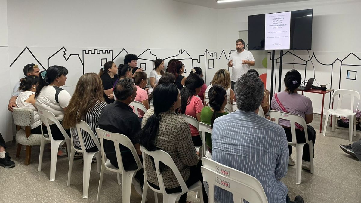 La capacitación a comedores de Santa Fe se realizó en 1.° de mayo al 2100