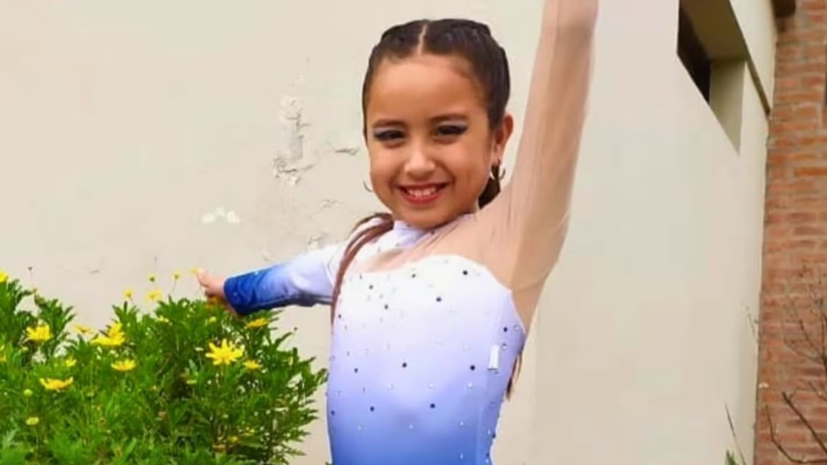 Zaira Lunge, cuando era una nena y disfrutaba de su gran pasión: el patín artístico. Zaira Lunge, cuando era una nena y disfrutaba de su gran pasión: el patín artístico.