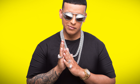 Daddy Yankee alquila la mansión para sus fans. Daddy Yankee alquila la mansión para sus fans.