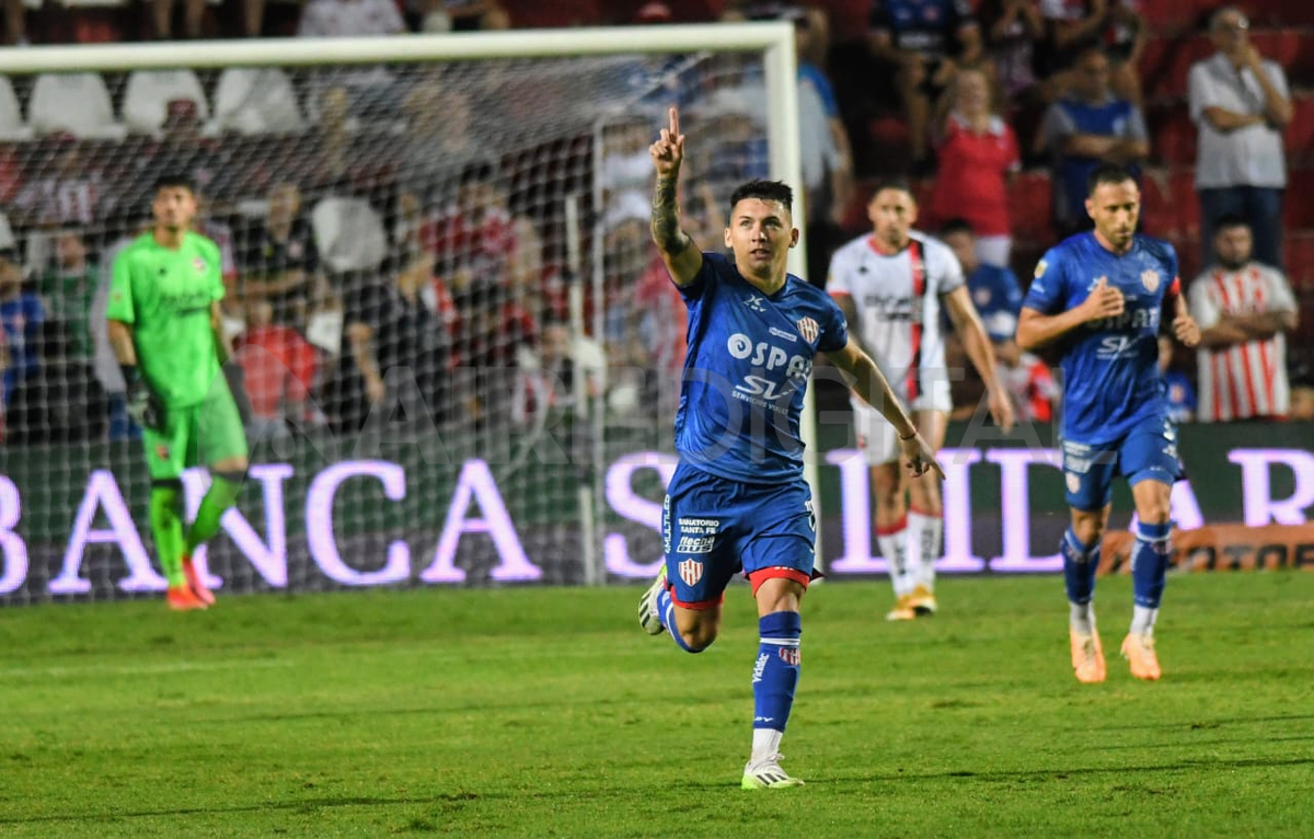 Unión se prepara para recibir a Newell's este viernes a las 21:15 en el estadio 15 de Abril. Unión se prepara para recibir a Newell's este viernes a las 21:15 en el estadio 15 de Abril.