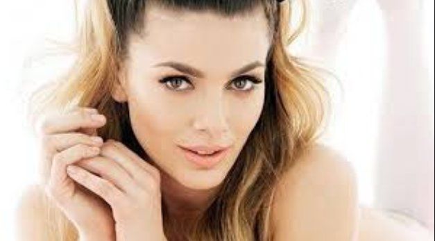 Natalie Pérez brilla en TV, celebra con la música y protagoniza en cine