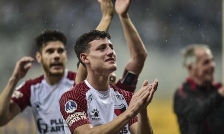 Tomás Chancalay se marcha de Colón para jugar en Racing a préstamo por un año, sin cargo pero con opción elevada de compra. Tomás Chancalay se marcha de Colón para jugar en Racing a préstamo por un año, sin cargo pero con opción elevada de compra.