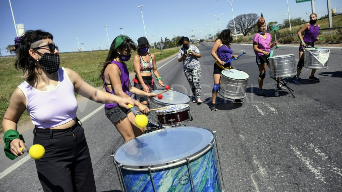 Las protestas incluyeron cortes en el puente Rosario-Victoria y en la autopista Santa Fe-Rosario