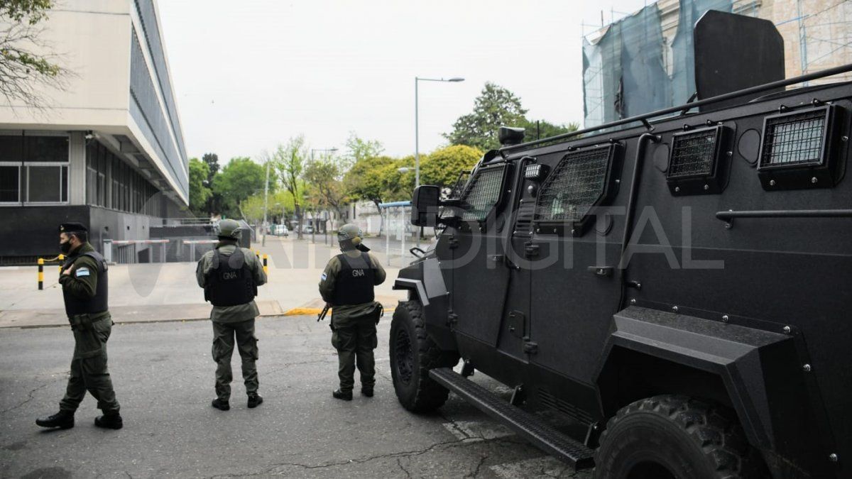 No se volverá a ensayar la puesta en marcha del llamado comando conjunto: cada fuerza realizará tareas de manera autónoma.