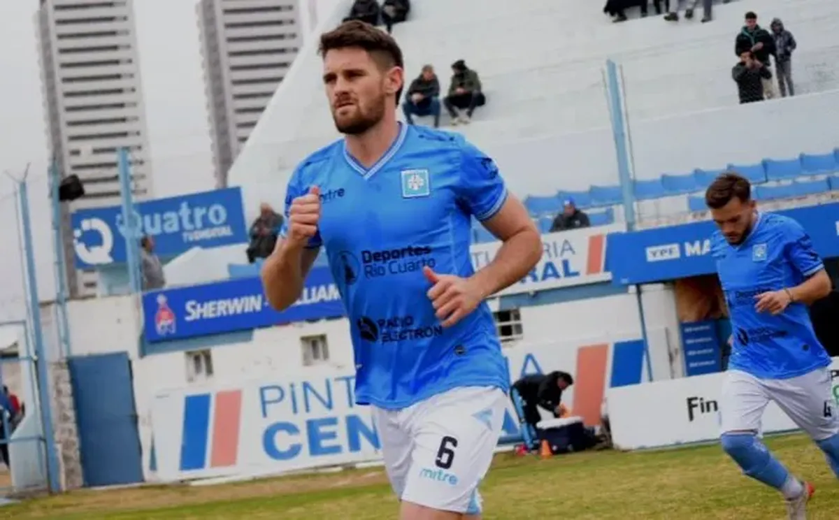 Gonzalo Maffini, defensor de Estudiantes de Río Cuarto, Córdoba. Gonzalo Maffini, defensor de Estudiantes de Río Cuarto, Córdoba.