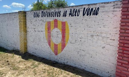 La institución deportiva, ubicada en la Manzana N°1 de Alto Verde, volvió a ser víctima de la inseguridad. La institución deportiva, ubicada en la Manzana N°1 de Alto Verde, volvió a ser víctima de la inseguridad.