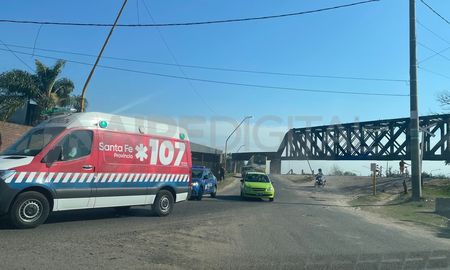 La víctima de 32 años fue trasladada al hospital Cullen con heridas en la cabeza y el rostro. La víctima de 32 años fue trasladada al hospital Cullen con heridas en la cabeza y el rostro.