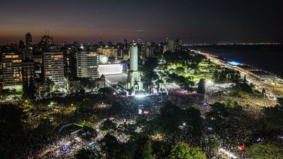 Rosario siempre estuvo cerca: más de 300 mil personas abrazaron a Fito Páez en un reencuentro histórico con su ciudad