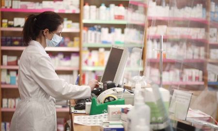 Aire de Santa Fe | farmacias.jpg