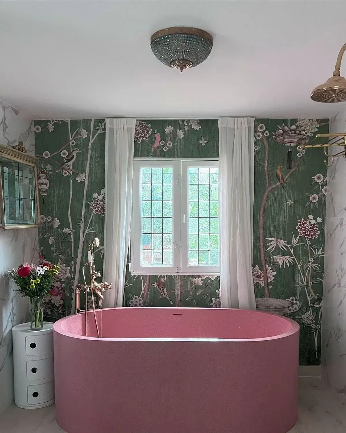 Así es la impresionante mansión vintage de la China Suárez.