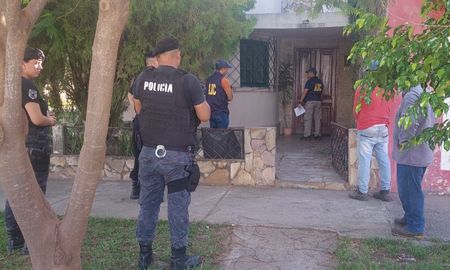 Allanamiento en Las Toscas por una denuncia de amenazas Allanamiento en Las Toscas por una denuncia de amenazas