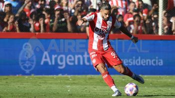 La dirigencia de Unión tomó una decisión respecto al futuro de Thiago Vecino