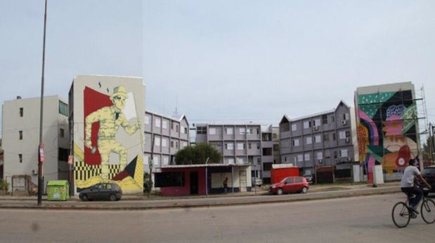 Los vecinos relataron que las víctimas estaban apoyadas contra una pared, cuando dos jóvenes los atacaron a balazos.