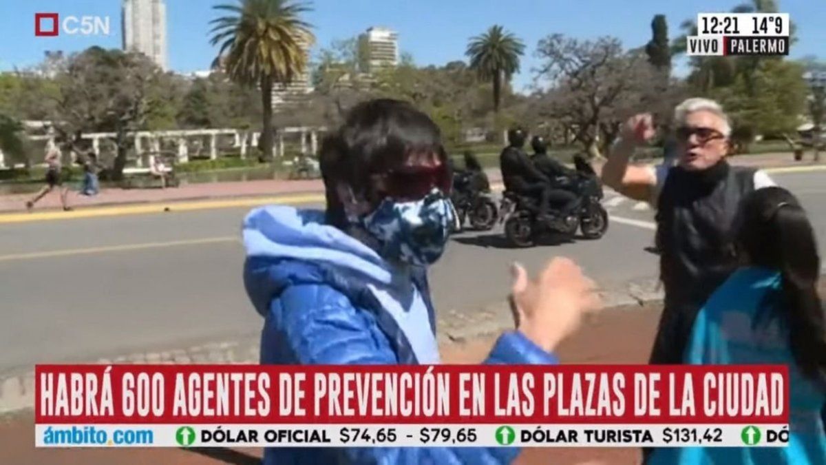 Agredieron a Robertito Funes Ugarte durante un m&oacute;vil de C5N en Palermo