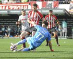 El Club Atlético Unión cayó por 1-0 con Estudiantes y acumuló su tercera derrota consecutiva en la Liga Profesional de Fútbol. El Club Atlético Unión cayó por 1-0 con Estudiantes y acumuló su tercera derrota consecutiva en la Liga Profesional de Fútbol.