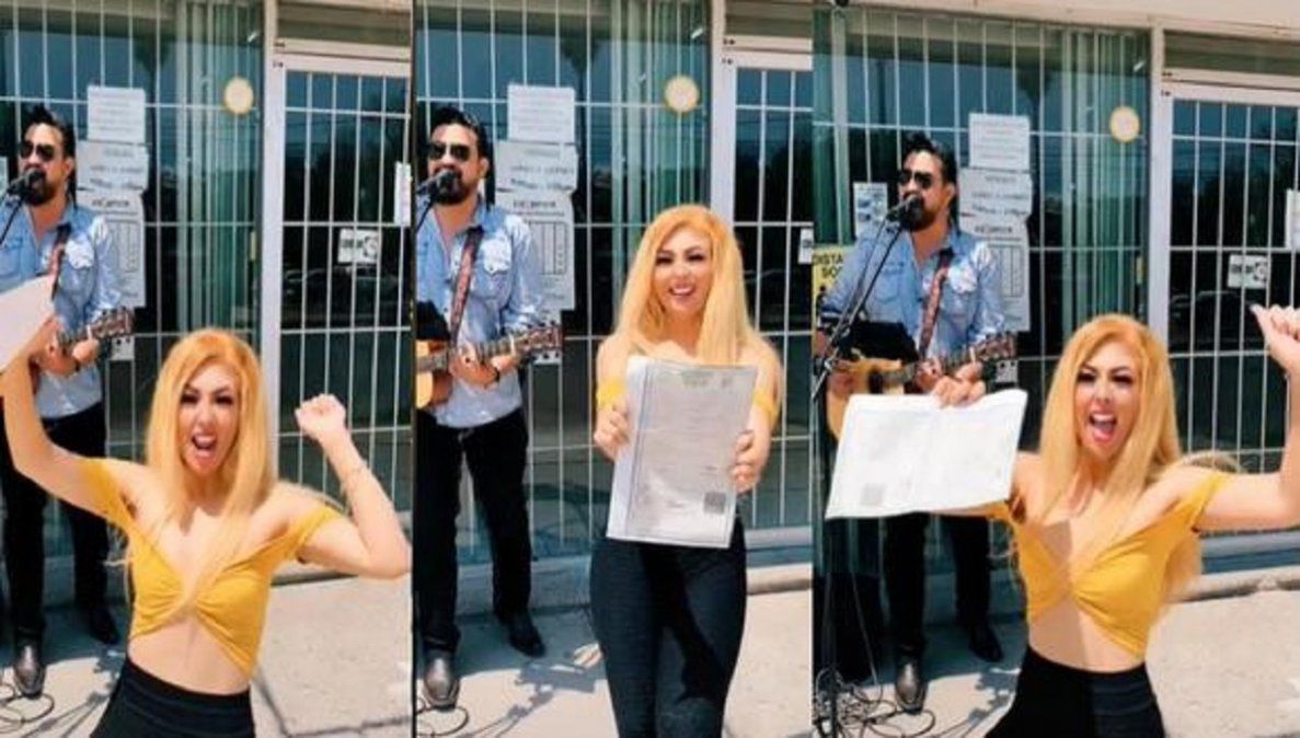 Video viral: mujer festejó su divorcio con música en vivo afuera del Registro Civil .