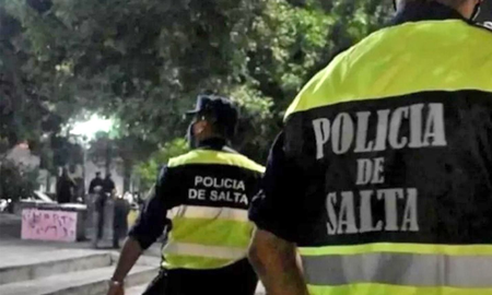 Salta: una falsa financiera recaudaba millones de dólares y utilizaba patrulleros para trasladar el dinero Salta: una falsa financiera recaudaba millones de dólares y utilizaba patrulleros para trasladar el dinero