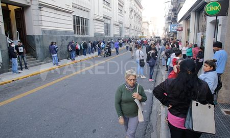 bancos abririan el sabado y domingo para el pago de jubilaciones y beneficios sociales bancos abririan el sabado y domingo para el pago de jubilaciones y beneficios sociales